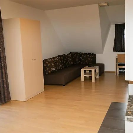 Apartmajska Hisa Breza Lägenhetshotell