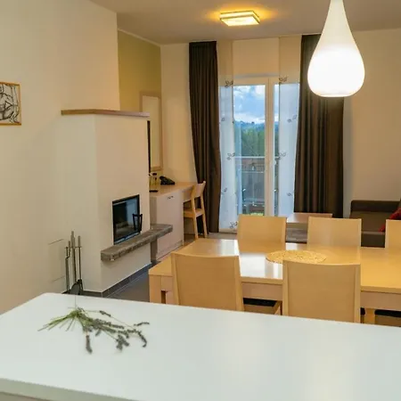 Apartmajska Hisa Breza 4*