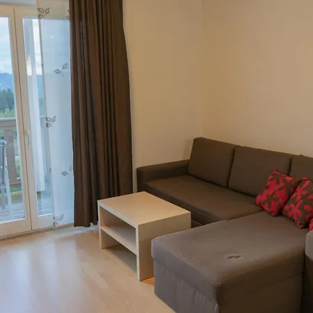 Apartmajska Hisa Breza アパートホテル Ribnica na Pohorju