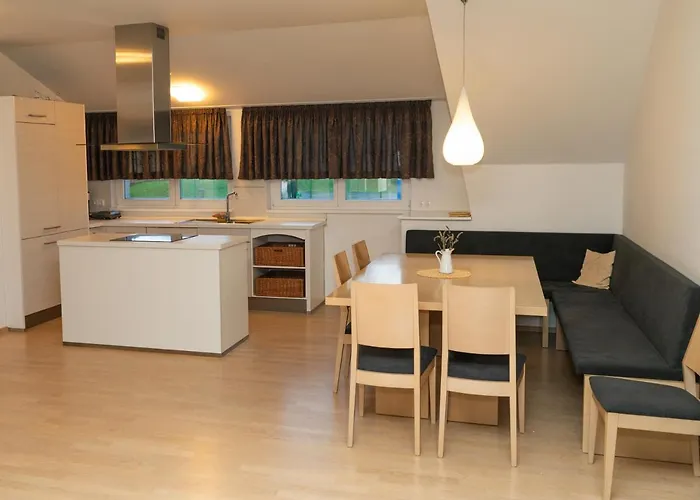 Apartmajska Hisa Breza 4*